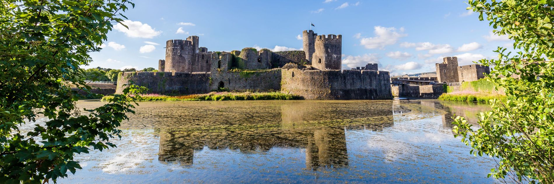 CAERPHILLY SOGGIORNO STUDIO 3.jpeg